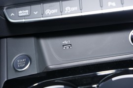 2024款奥迪A4L