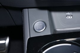 2024款奥迪A4L