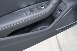 2024款奥迪A4L