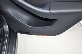 2014款大众速腾1.6L手动舒适型