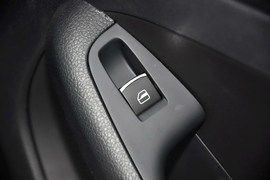 2014款大众速腾1.6L手动舒适型