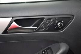 2014款大众速腾1.6L手动舒适型