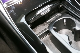 2024款奔驰C级新能源