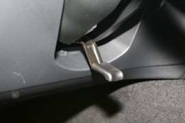 2024款奔驰C级新能源