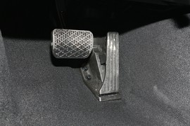 2024款奔驰C级新能源