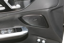 2024款奔驰C级新能源