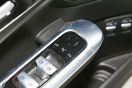 2024款奔驰C级新能源