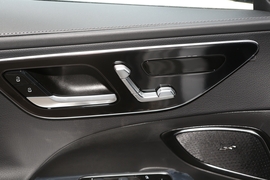 2024款奔驰C级新能源