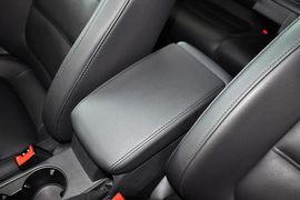 2014款大众速腾1.6L手动舒适型