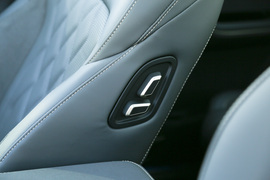 2023款捷途山海L9