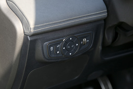 2023款捷途山海L9