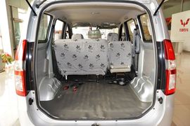 2010款五菱宏光1.2L基本型