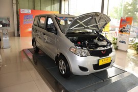 2010款五菱宏光1.2L基本型