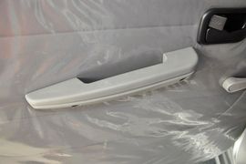 2010款五菱宏光1.2L基本型