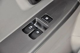 2010款五菱宏光1.2L基本型