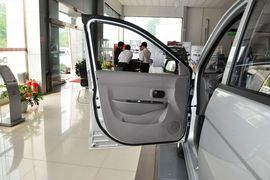 2010款五菱宏光1.2L基本型