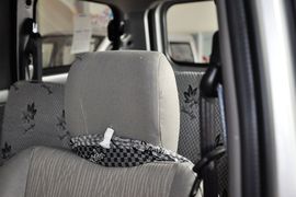 2010款五菱宏光1.2L基本型