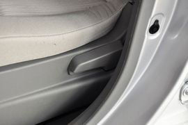 2010款五菱宏光1.2L基本型