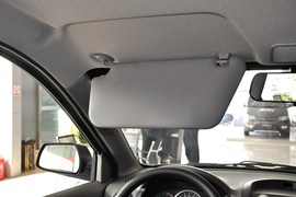 2010款五菱宏光1.2L基本型