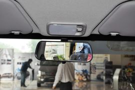 2010款五菱宏光1.2L基本型