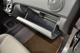 2010款五菱宏光1.2L基本型