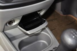 2010款五菱宏光1.2L基本型