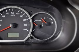 2010款五菱宏光1.2L基本型