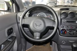 2010款五菱宏光1.2L基本型