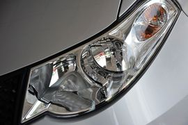 2010款五菱宏光1.2L基本型