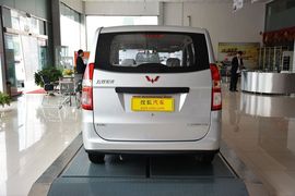 2010款五菱宏光1.2L基本型
