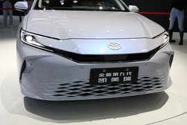丰田全新凯美瑞