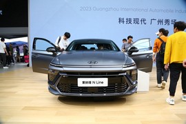 现代全新索纳塔