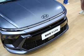 现代全新索纳塔