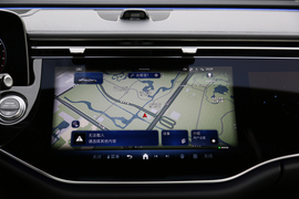 全新奔驰E级长轴距轿车