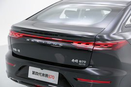2024款奔腾B70