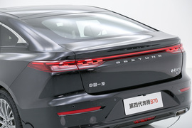 2024款奔腾B70