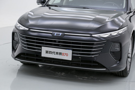 2024款奔腾B70