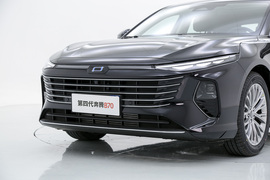 2024款奔腾B70