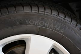 2012款菲亚特菲跃2.4豪华版