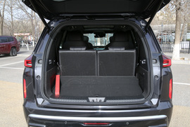 2024款星途揽月国际版