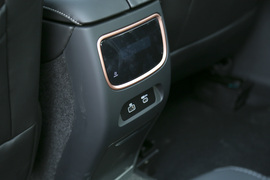 2024款星途揽月国际版