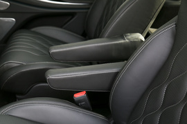 2024款星途揽月国际版