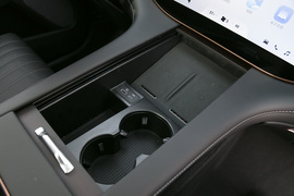 2024款星途揽月国际版