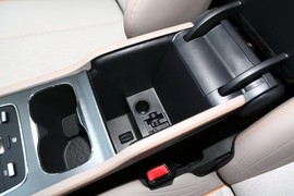 2023款比亚迪元PLUS