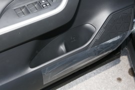 2023款丰田RAV4荣放