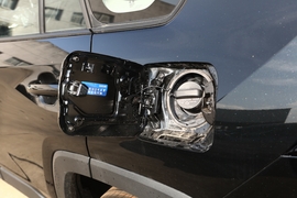 2023款丰田RAV4荣放