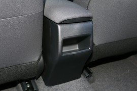 2023款丰田亚洲狮