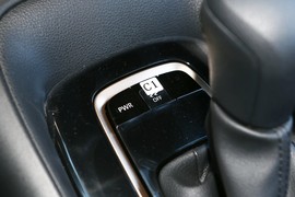 2023款丰田亚洲狮