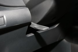 2023款丰田亚洲狮