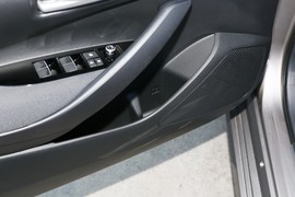 2023款丰田亚洲狮